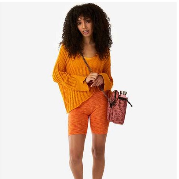 Camp Gladiator 👛🥾 Water Bottle sling with zip up pouch. NWOT - Picture 2 of 5